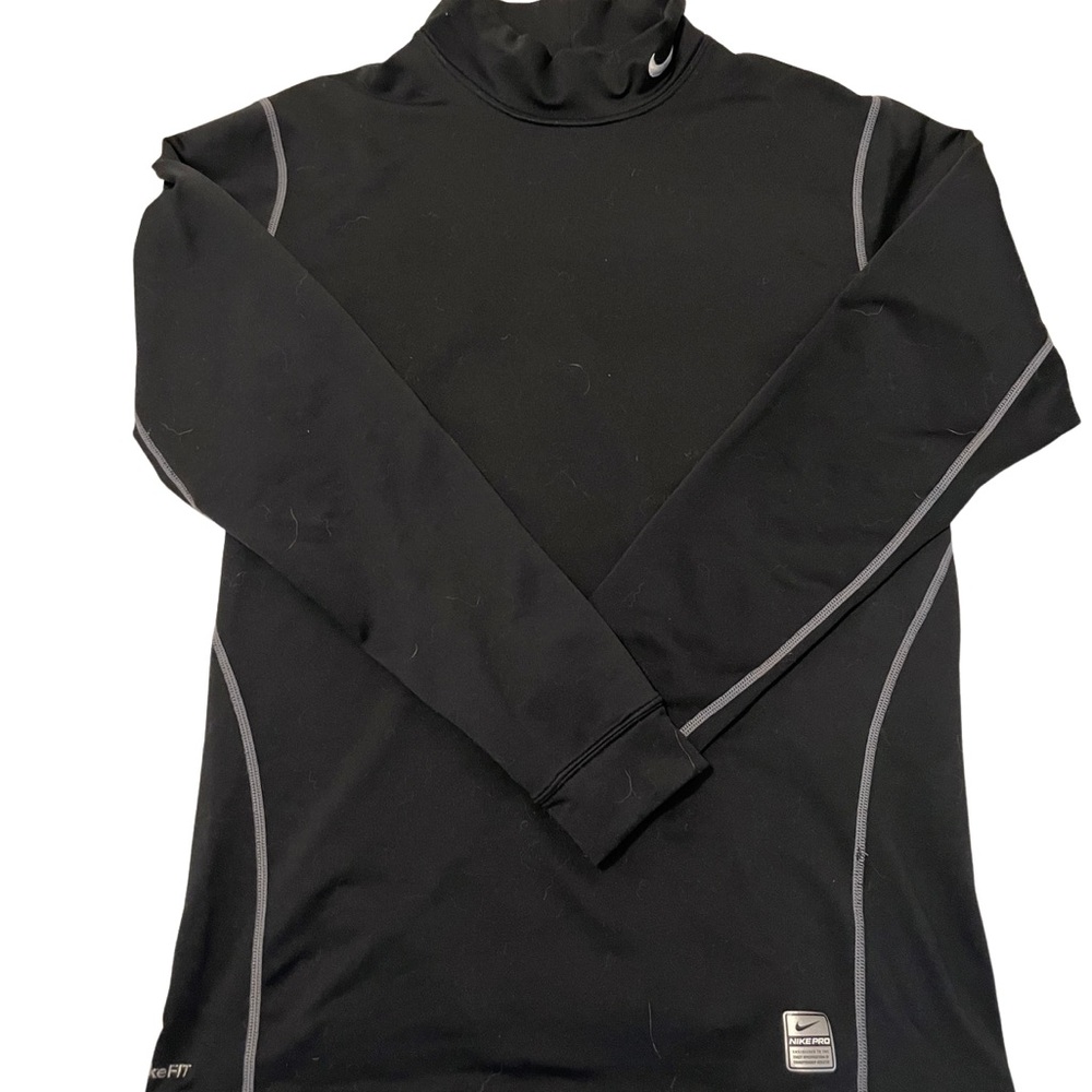 Men’s Nike running fleece. Very good conditions.